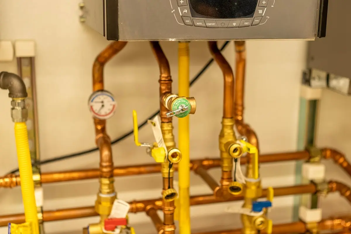 Licensed technician providing Slab Leak Repair for a homeowner in Abbeville